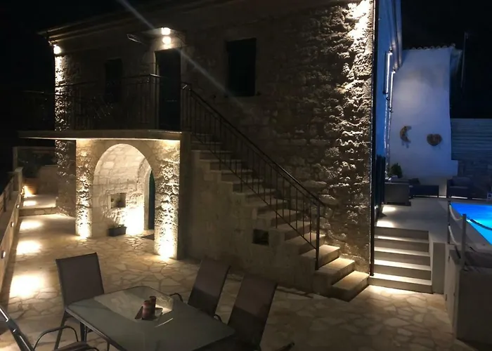 Villa Charonia Spanokhórion